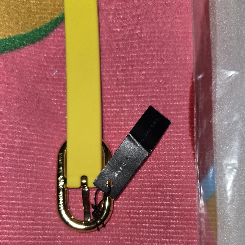 Marc By Marc Jacobs Reversible Purple Yellow Bracelet Gold Buckle Hardware NWT - Picture 4 of 4